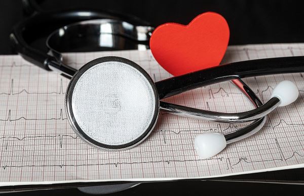 Кардиолог назвал полезные привычки, которые вредят сердцу